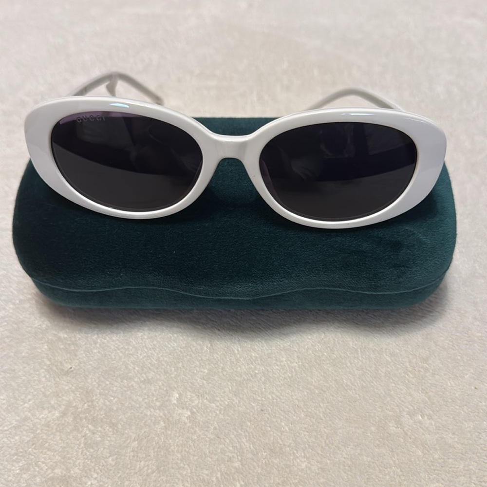 Gucci Ivory Oval Sunglasses